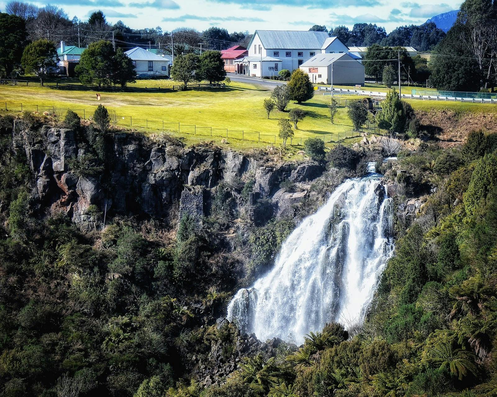 Waratah Falls